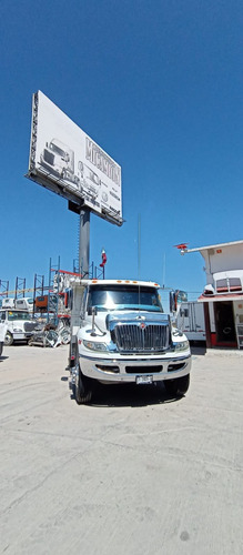 International 4400 2015