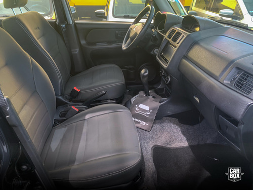 Mitsubishi Pajero TR4 2.0 4x2 Flex Aut. 5p