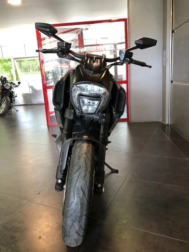 Ducati Diavel Carbon - Excelente Estado!