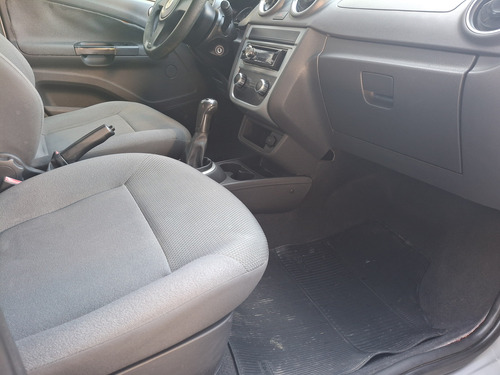 Volkswagen Gol Volkswagen Gol 1.0 (G5) (Flex)