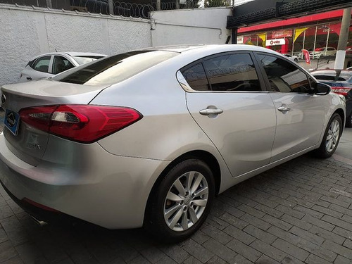 Kia Cerato 1.6 Sx Flex Aut. 4p