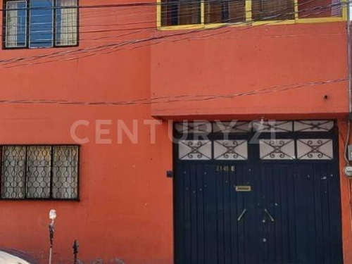 Casa Venta En  Leyes De Reforma, Iztapalapa.