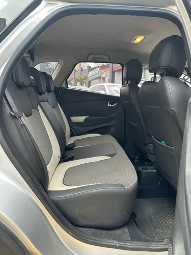 Renault Captur 2.0 Intens Automática
