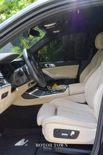 BMW X7 3.0 Xdrive 40i Pure Excelence