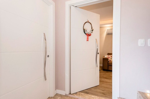Imagem 15 de 30 de Casa À Venda No Bairro Vila Ipiranga - Porto Alegre/rs - O-26508-43441