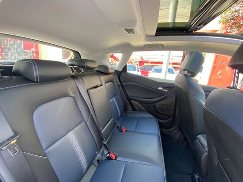 Imagen 11 de 12 de Chevrolet Tracker 1.2t Premier 2021