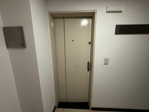 Av Francia Al 1400 - Venta Monoambiente En Rosario Centro