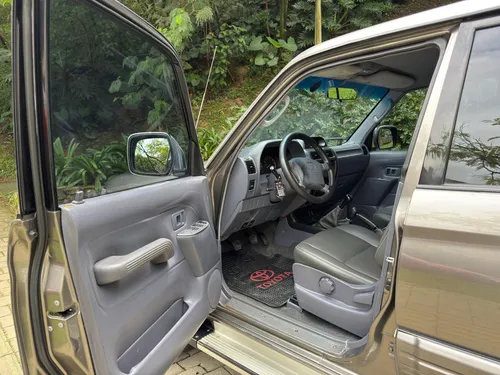 Toyota Prado VX 3.4 MT 4x4
