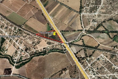 Terreno Comercial A Pie De Carretera Slp -qro, 3 Hectáreas Ideal Para Gasolinera