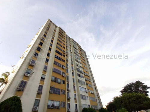 Imagen 30 de 30 de //** Ana Molleja Vende Apartamento En Zona Este Club Hipico Las Trinitarias Barquisimeto Lara */* Akm