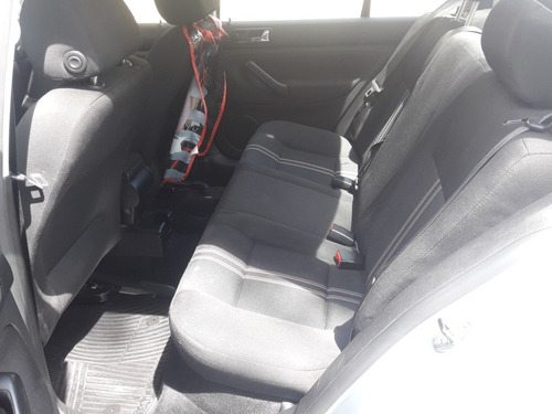Volkswagen Bora 2.0 Trendline 115cv 2012