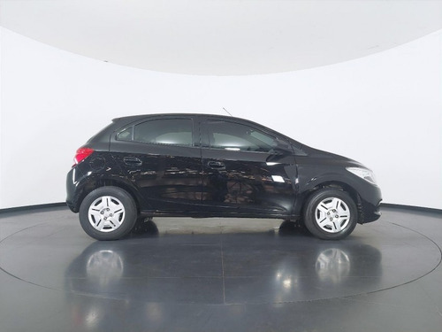 Imagem 4 de 15 de 151464 - Chevrolet Onix 2015 Com Garantia