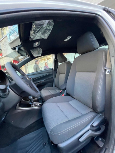 Imagen 16 de 25 de Toyota Yaris 2022 1.5 107cv Xls Cvt