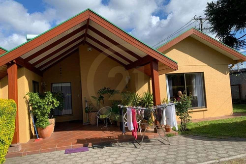 Se Vende Casa Con Amplio Terreno En Chiguayante