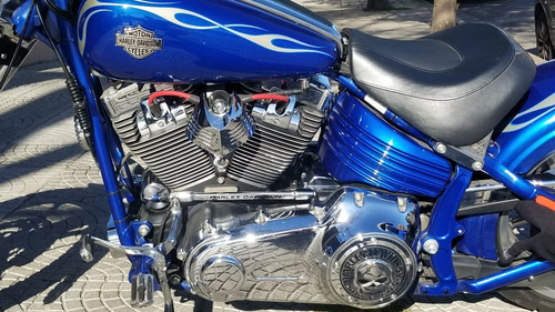 Imagen 3 de 15 de Harley Davidson Rocker C