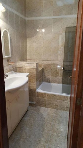 Imagen 6 de 17 de Departamento En Venta En La Tablada
