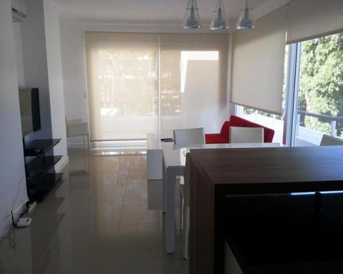 Apartamento En Alquiler Por Temporada De 1 Dormitorio En Solanas