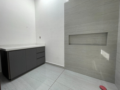 Imagen 29 de 30 de *súper Oportundiad !!en Exclusiva Casa Para Estrenar En B