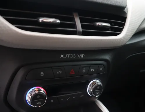 Chevrolet Onix 1.0T Premier Sedan At