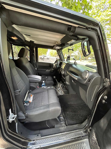 Imagen 13 de 14 de Jeep Wrangler 3.8 Sport Unlimited 199cv Mtx. 2011