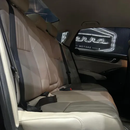 Honda Accord 2.0 Touring At