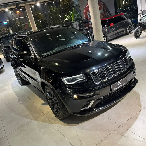 Imagen 15 de 19 de Jeep Grand Cherokee 6.4 Srt Atx 465hp At