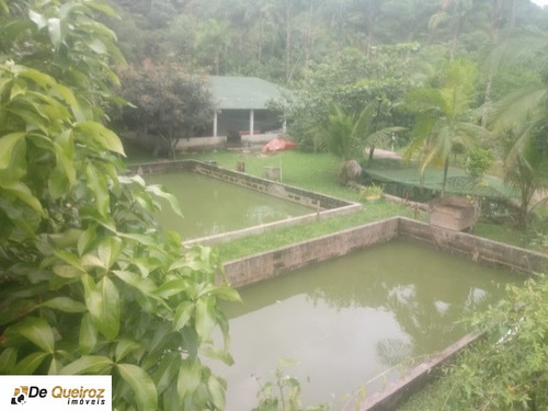 Imagem 18 de 20 de Chácara Em Mongaguá, Isolada, Lado Morro, Usada, 3 Dormitórios Sendo 1 Suite, Sala, Cozinha, Banheiro, Área De Lazer, Churrasqueira - 3096 - 34960794