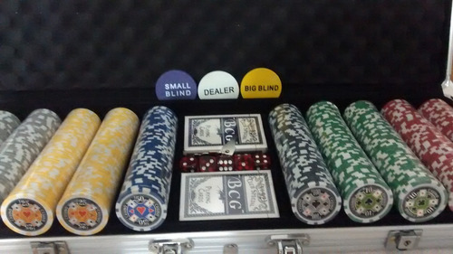 Maleta De Poker Com 500 Fichas Numeradas Holográficas