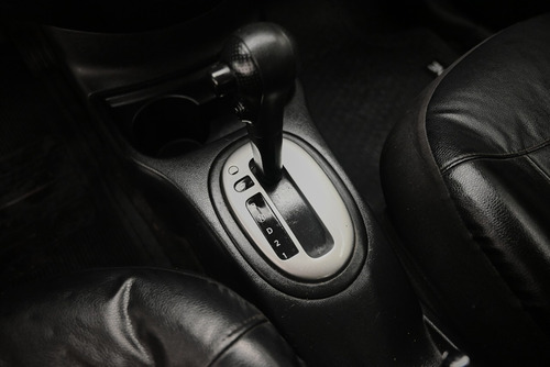 Imagen 13 de 18 de Nissan Versa Drive 1.6 4p At