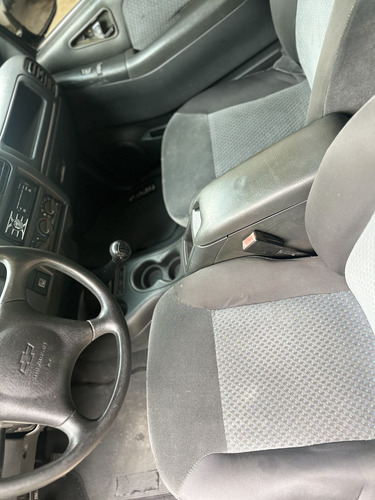 Chevrolet S-10 2.4 Tornado Cab. Dupla 4x2 4p