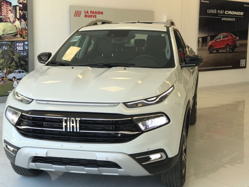 Imagen 6 de 10 de Fiat Toro Volcano My22 1.3t 4x2
