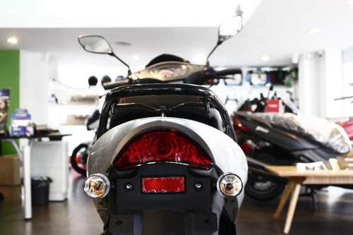 Imagen 8 de 16 de Kymco Agility 125 Scooter En 12 Pagos Retira En El Dia!!