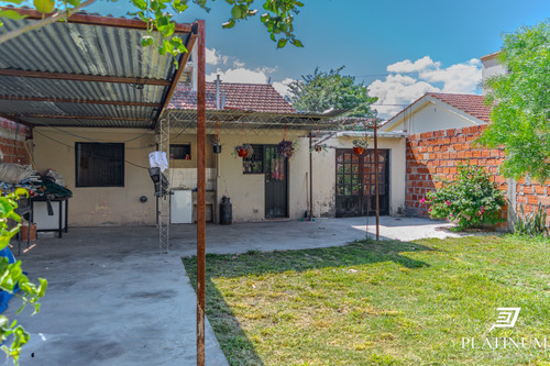 Venta Casa 3 Dormitorios Cerrillos Con Cochera