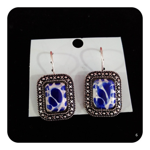 Imagen 2 de 2 de Aretes De Talavera Poblana Azul Con Metal Acero M6 Artesania
