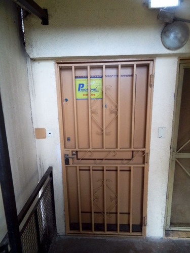 Mariano Acosta 3500 7º Villa Soldati 5 Amb U$ 42.500