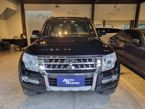 Mitsubishi Pajero Full 3.8 HPE 4X4 V6 24V