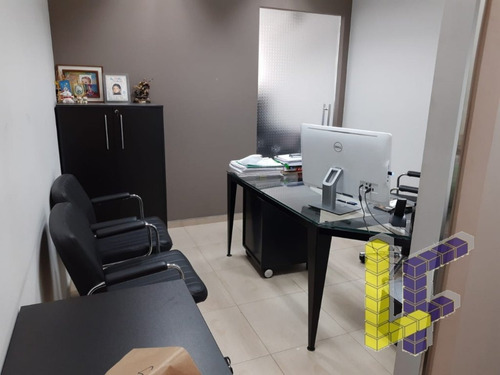 Sala Comercial B. Centro - 18056