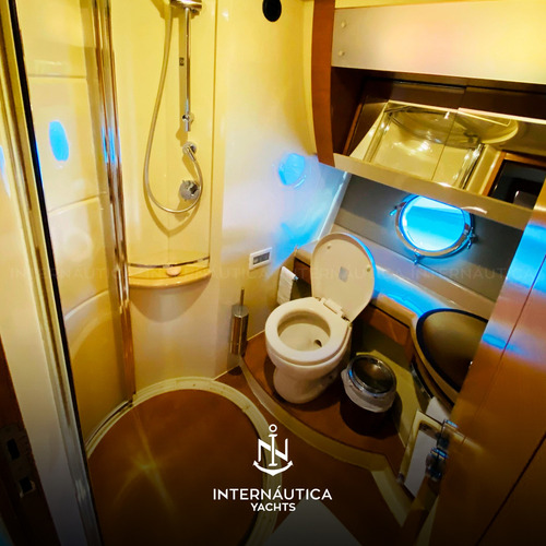 Lancha Azimut 60 Fly 2014 Intermarine Ferretti Schaefer