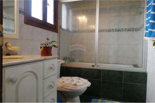 Imagen 15 de 16 de Casa De 2 Pisos 4 Dormitorios 3 Baños