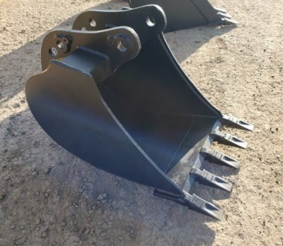 Imagen 14 de 15 de Cucharon Para Retroexcavadora Cat, Case Y John Deere 60 Cm