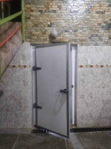 Pgm Bienes Raíces Vende Edificio Comercial / Industrial / Deposito