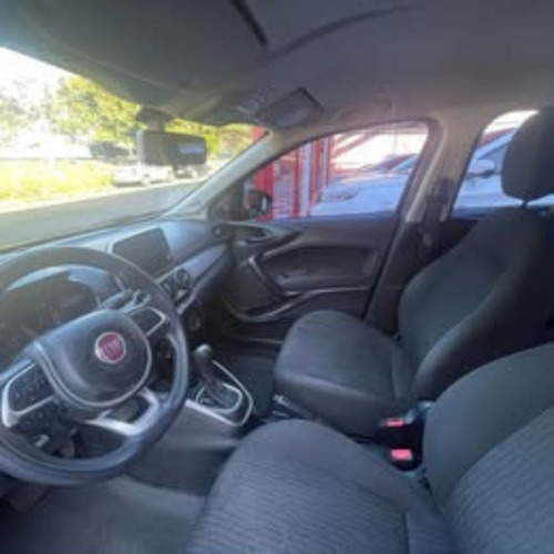 Fiat Cronos 1.8 16v Flex Aut. 4p