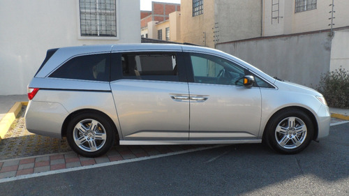Imagen 2 de 15 de Honda Odyssey 3.5 Touring Minivan Cd Qc Dvd At