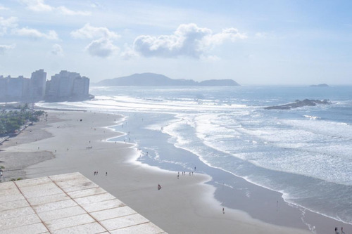 Imagem 3 de 30 de Cobertura À Venda Na Praia Da Pitangueiras - Guarujá/sp - Co0851