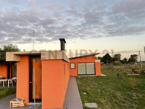 Casa De 2 Dormitorios En Alquiler Los Talas, Berisso
