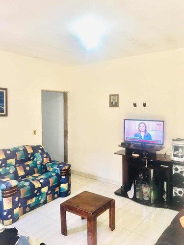 Sobrado 3 Dorm, 2 Sala, 3 Banh, 2 Cozinha, Gar 2 E 2 Baranf