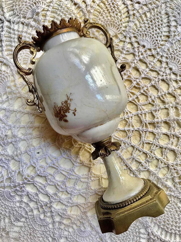 Imagen 7 de 10 de Antigua Pequeña Ánfora De Porcelana Francesa Sevres