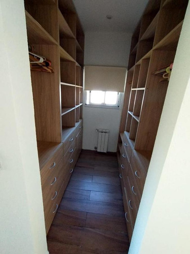 Casa En Venta - 3 Dormitorios 2 Baños - Cocheras - 170mts2 - Altos De Hudson Ii, Hudson