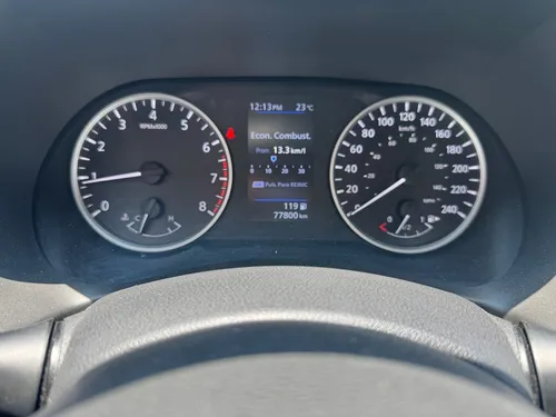 Nissan Sentra 1.8 Sense Mt