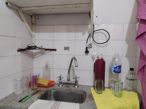 Local - Caseros